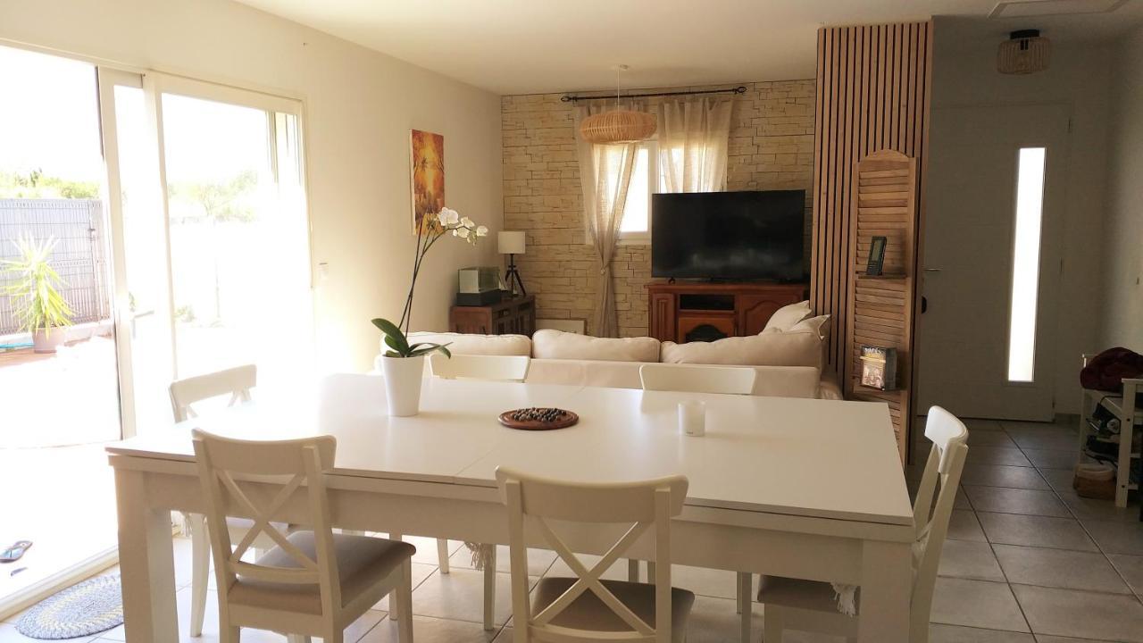 Chambre Dans Maison, Pres De La Mer, De L'Espagne, Des Montagnes Pezilla-la-Riviere 外观 照片